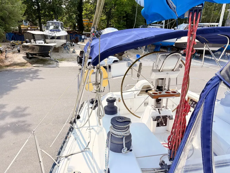 Slide: The Image of C&C 44 1989 - 9