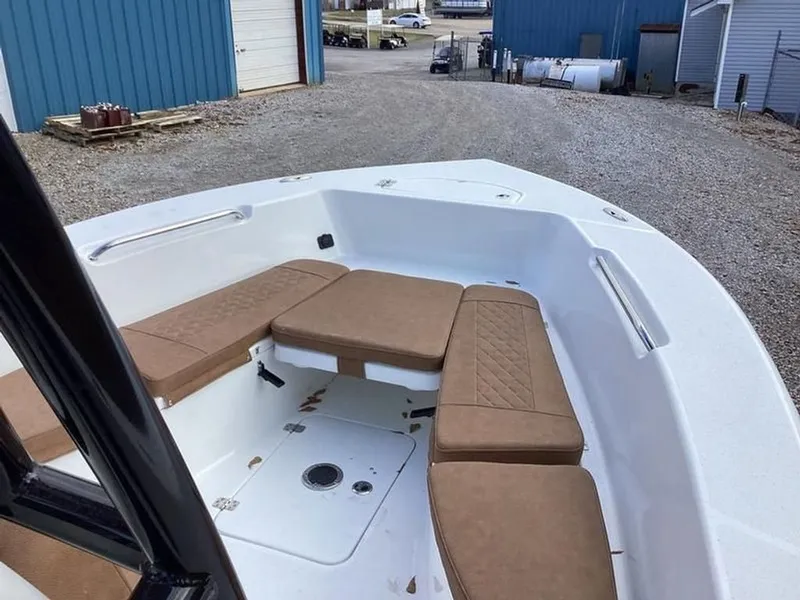 Slide: The Image of Sea Pro 202 Center Console 2024 - 4