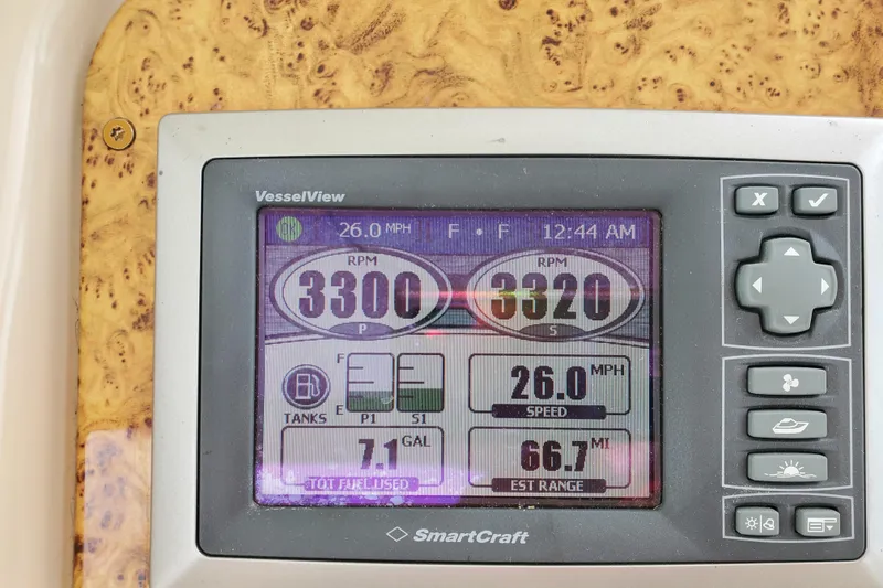Slide: The Image of SmartCraft VesselView display on 2008 Formula 34 Performance Cruiser showing RPM and speed. - 70