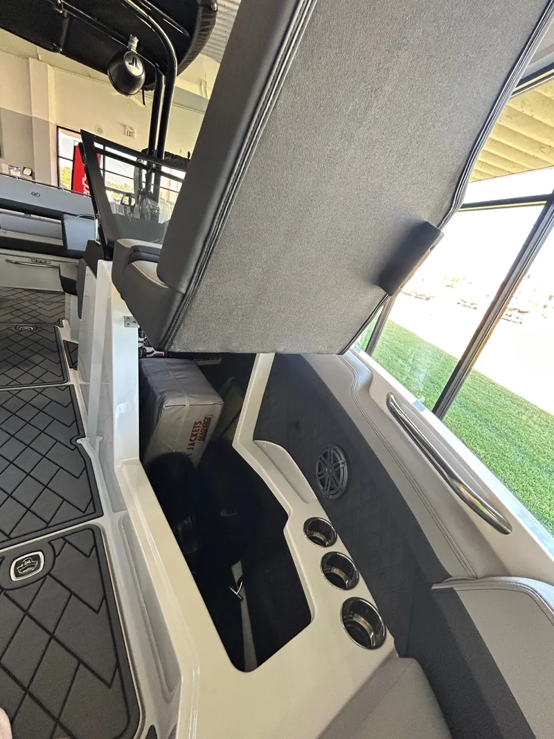 Slide: The Image of Cobalt R4 2026 - 12