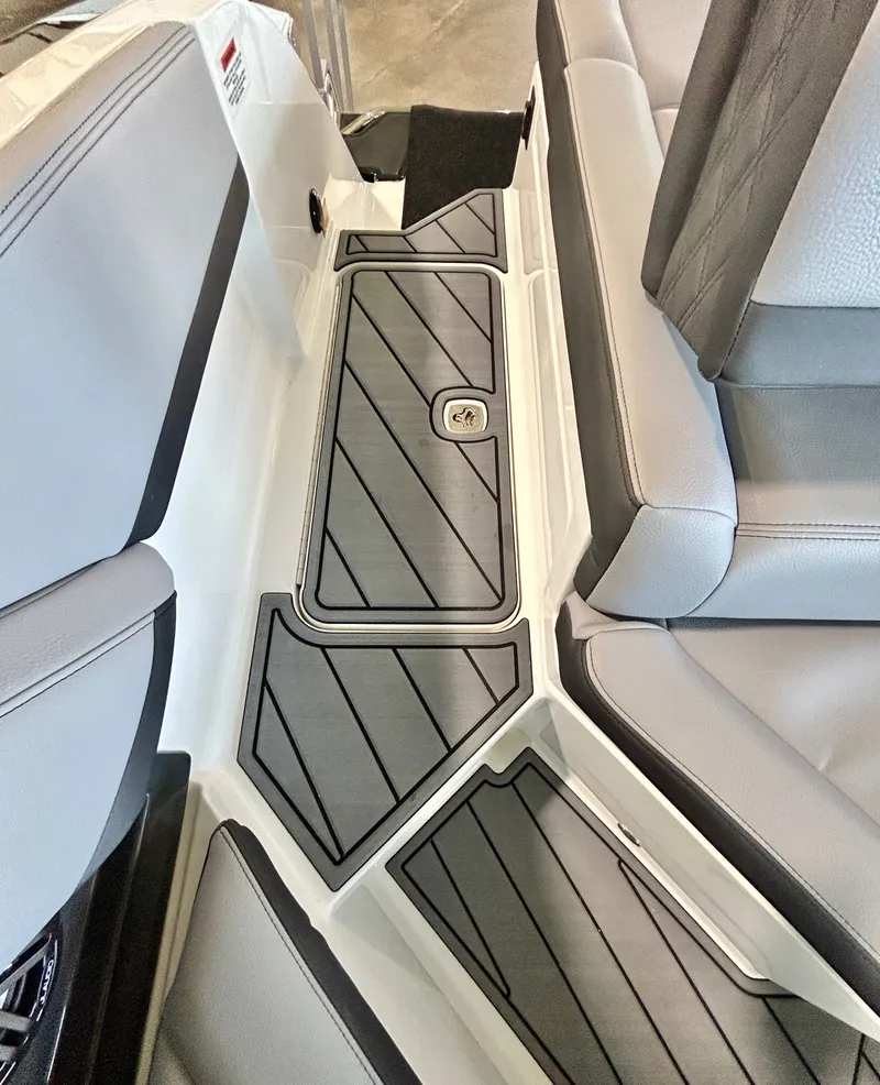 Slide: The Image of Cobalt R4 2026 - 43