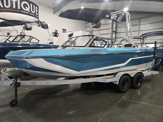 Slide: The Image of Nautique Super Air Nautique GS20 2026 - 3