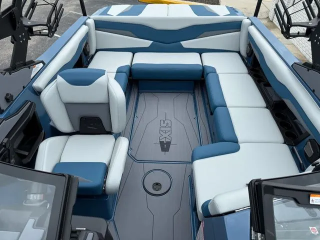 Slide: The Image of Axis Wake Research T Series T220 2026 - 14