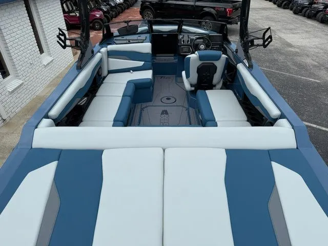 Slide: The Image of Axis Wake Research T Series T220 2026 - 7