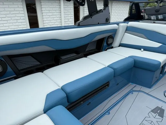 Slide: The Image of Axis Wake Research T Series T220 2026 - 9