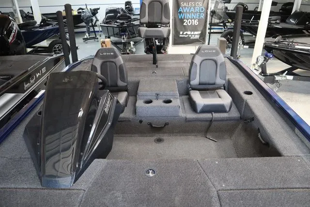 Slide: The Image of Lowe Stinger 178 2024 - 7