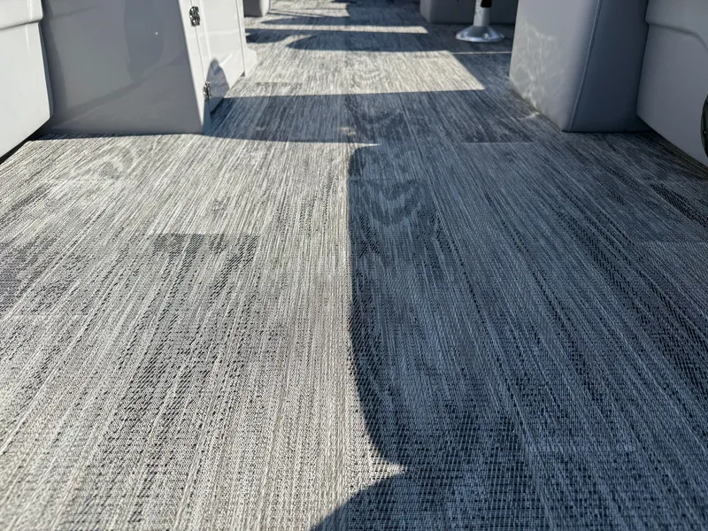 Slide: The Image of Bentley Pontoons Legacy 220 Navigator Quad Lounge & Honda 4-Stroke EFI 2026 - 30