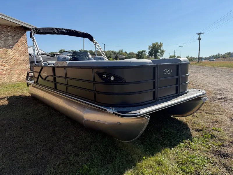 Slide: The Image of Bentley Pontoons Legacy 220 Navigator Quad Lounge & Honda 4-Stroke EFI 2026 - 40