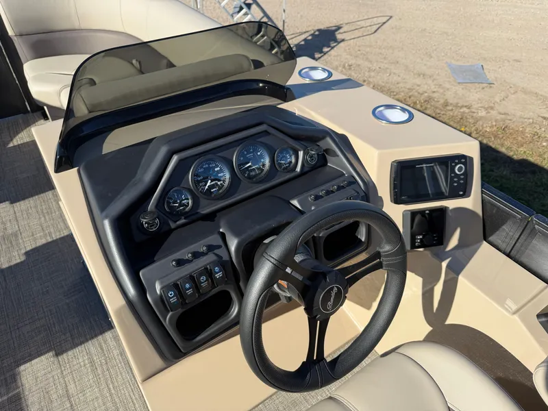 Slide: The Image of Bentley Pontoons Legacy 220 Navigator DL Quad Lounge 2026 - 15