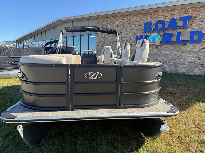 Slide: The Image of Bentley Pontoons Legacy 220 Navigator DL Quad Lounge 2026 - 36