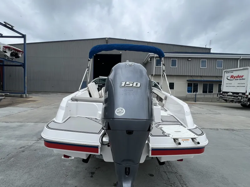 Slide: The Image of Four Winns HD 200 OB 2019 - 12