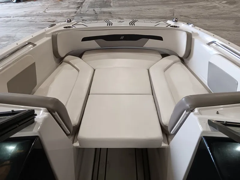 Slide: The Image of Four Winns HD 200 OB 2019 - 19