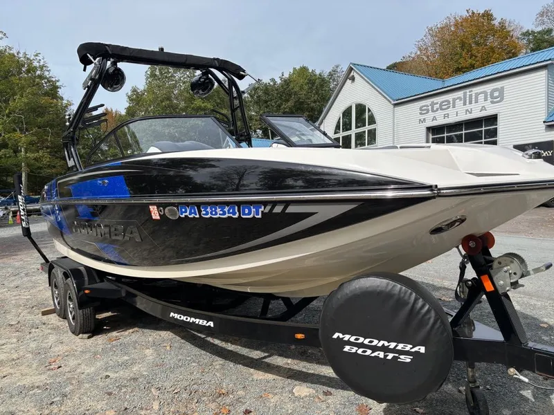 Slide: The Image of Moomba Mojo 2017 - 17