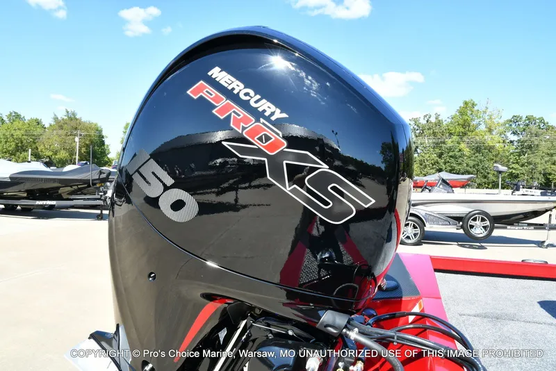 Slide: The Image of Ranger RT198P Cup Garmin Livescope Equipped 2026 - 22