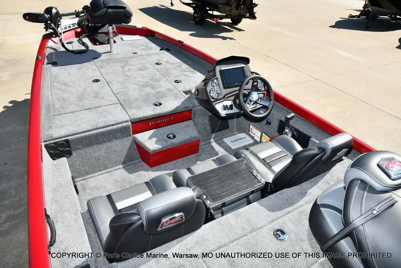 Slide: The Image of Ranger RT198P Cup Garmin Livescope Equipped 2026 - 42