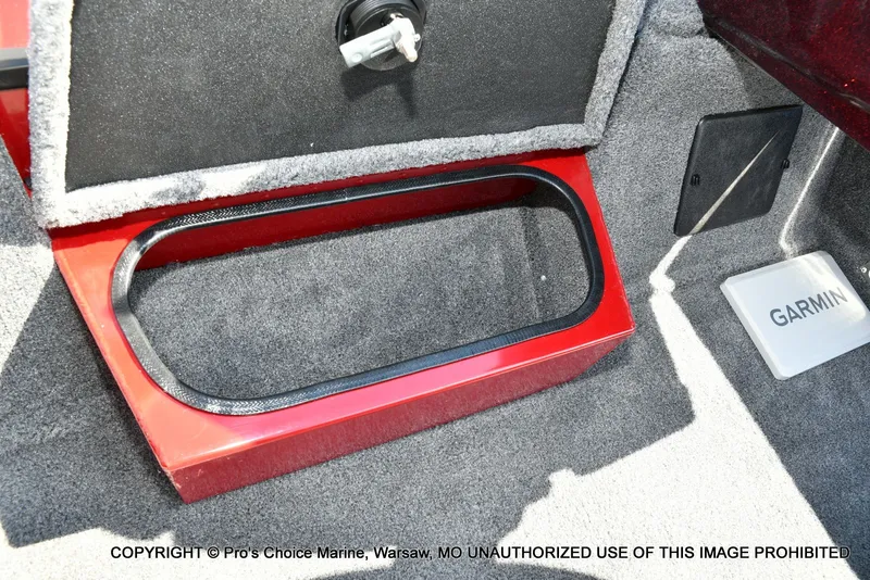 Slide: The Image of Ranger RT198P Cup Garmin Livescope Equipped 2026 - 55