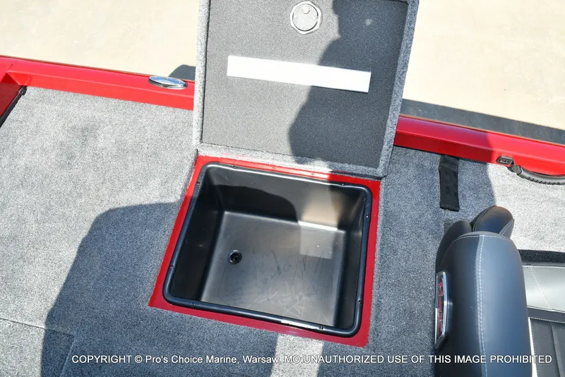 Slide: The Image of Ranger RT198P Cup Garmin Livescope Equipped 2026 - 68