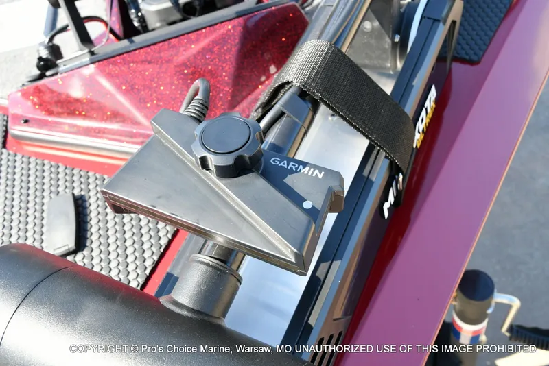 Slide: The Image of Ranger RT198P Cup Garmin Livescope Equipped 2026 - 7