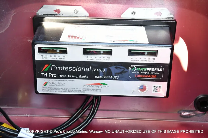 Slide: The Image of Ranger RT198P Cup Garmin Livescope Equipped 2026 - 72