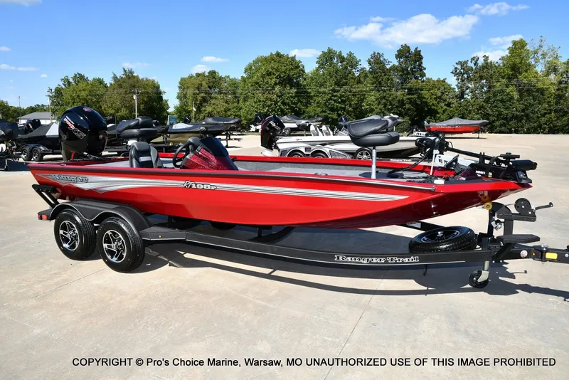 Slide: The Image of Ranger RT198P Cup Garmin Livescope Equipped 2026 - 75