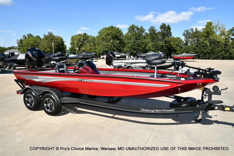 Slide: The Image of Ranger RT198P Cup Garmin Livescope Equipped 2026 - 82