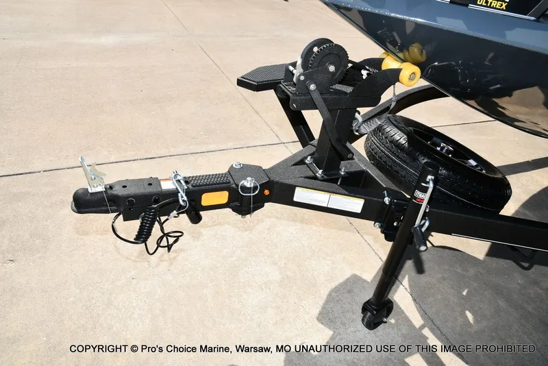 Slide: The Image of Ranger RT188P Garmin Livescope Cup Equipped 2026 - 30