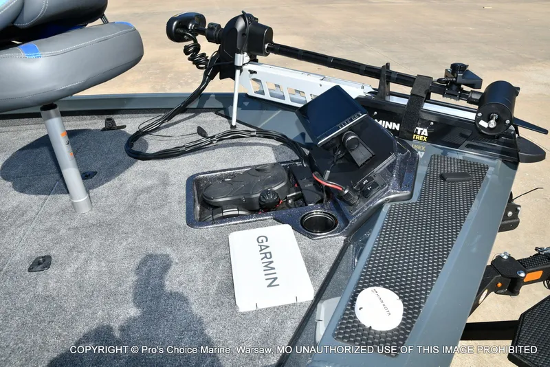 Slide: The Image of Ranger RT188P Garmin Livescope Cup Equipped 2026 - 32