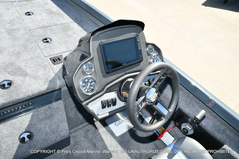 Slide: The Image of Ranger RT188P Garmin Livescope Cup Equipped 2026 - 41