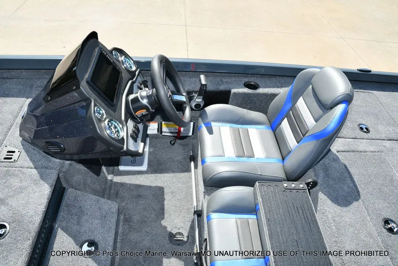 Slide: The Image of Ranger RT188P Garmin Livescope Cup Equipped 2026 - 42