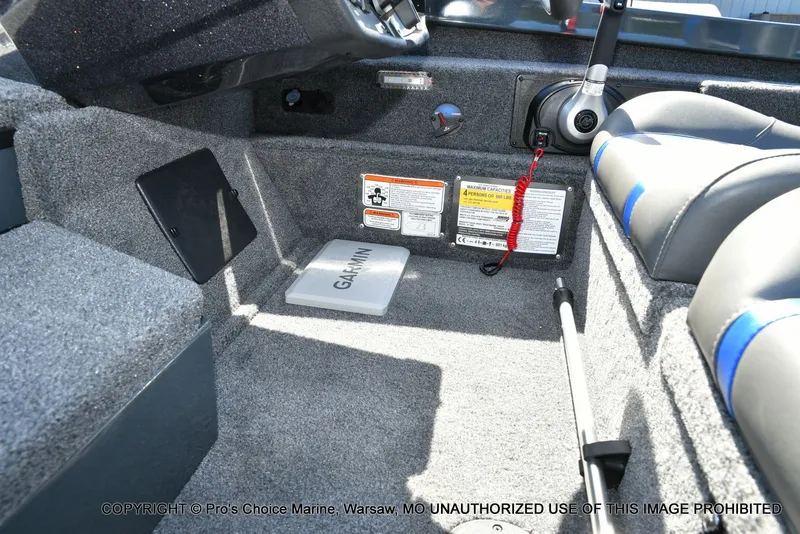 Slide: The Image of Ranger RT188P Garmin Livescope Cup Equipped 2026 - 43