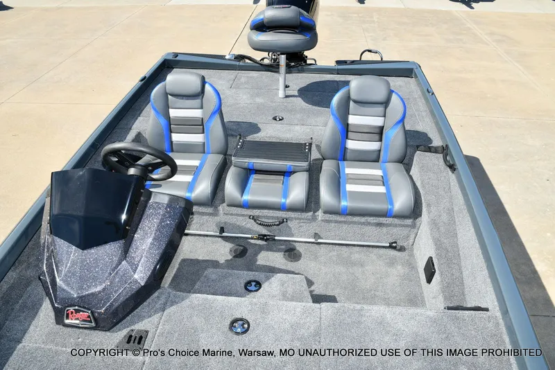 Slide: The Image of Ranger RT188P Garmin Livescope Cup Equipped 2026 - 50