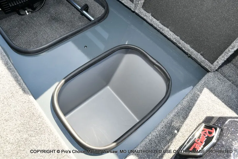 Slide: The Image of Ranger RT188P Garmin Livescope Cup Equipped 2026 - 61