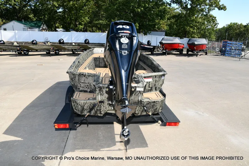 Slide: The Image of Tracker Grizzly 1650 T Prairie Wings Edition w/40HP Mercury Tiller 2026 - 25