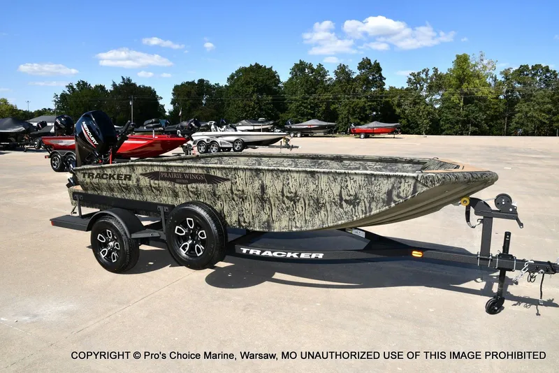 Slide: The Image of Tracker Grizzly 1650 T Prairie Wings Edition w/40HP Mercury Tiller 2026 - 43