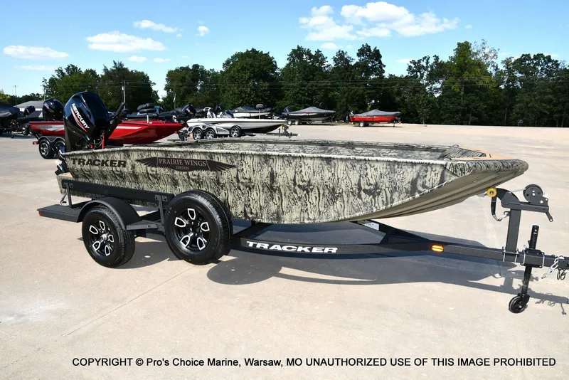 Slide: The Image of Tracker Grizzly 1650 T Prairie Wings Edition w/40HP Mercury Tiller 2026 - 47