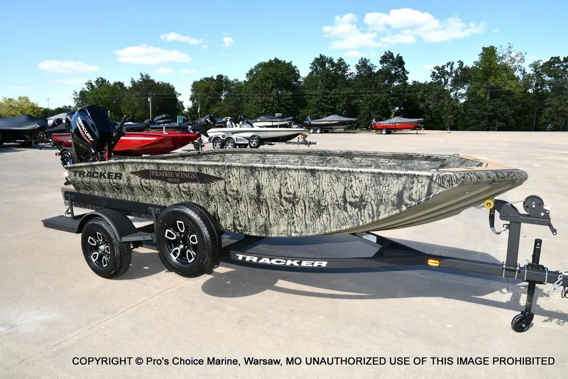 Slide: The Image of Tracker Grizzly 1650 T Prairie Wings Edition w/40HP Mercury Tiller 2026 - 48