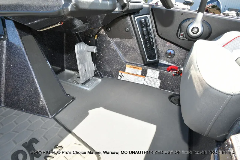 Slide: The Image of Ranger Z519R 2026 - 44