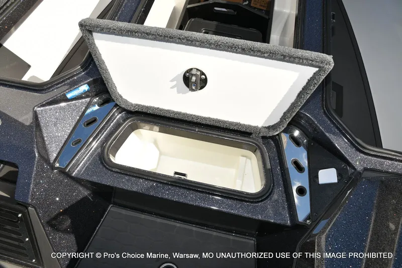 Slide: The Image of Ranger Z519R 2026 - 55