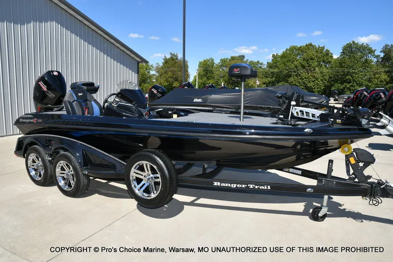 The Image of Ranger Z519R 2026 - 1