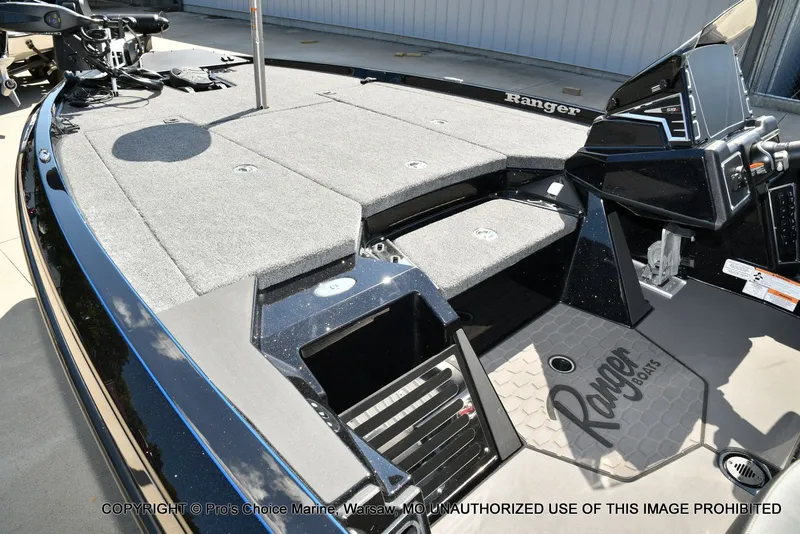 Slide: The Image of Ranger Z519R 2026 - 15