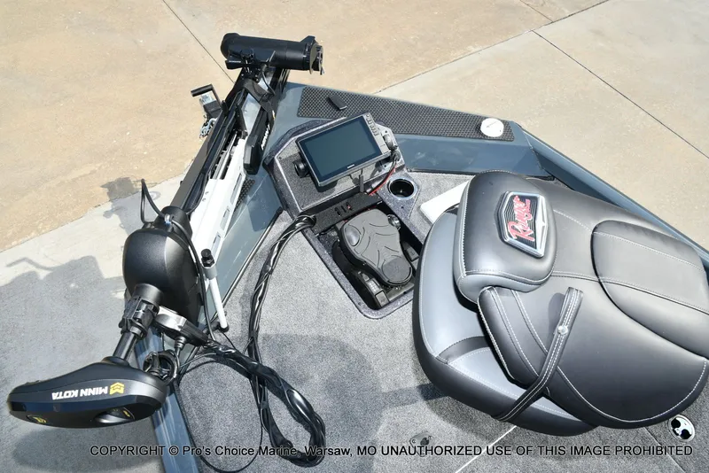 Slide: The Image of Ranger RT188P Garmin Livescope Cup Equipped 2026 - 13