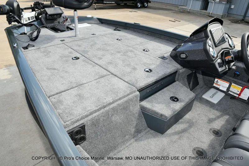 Slide: The Image of Ranger RT188P Garmin Livescope Cup Equipped 2026 - 16