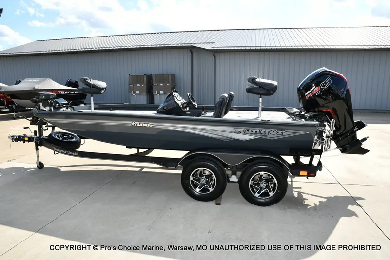 Slide: The Image of Ranger RT188P Garmin Livescope Cup Equipped 2026 - 25