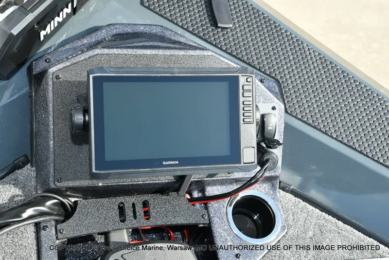 Slide: The Image of Ranger RT188P Garmin Livescope Cup Equipped 2026 - 49