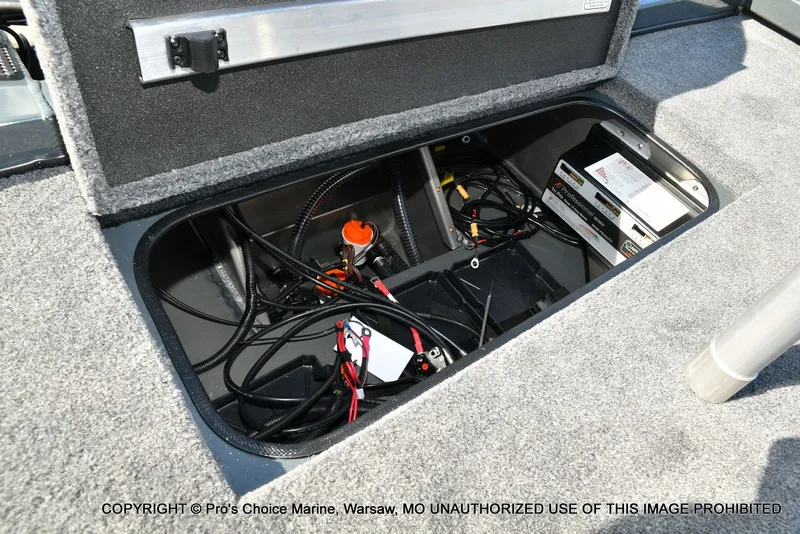 Slide: The Image of Ranger RT188P Garmin Livescope Cup Equipped 2026 - 70