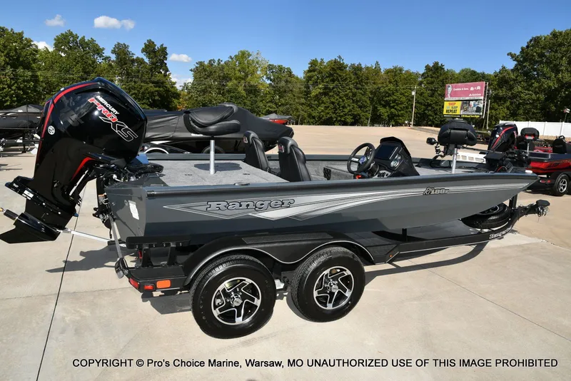 Slide: The Image of Ranger RT188P Garmin Livescope Cup Equipped 2026 - 76