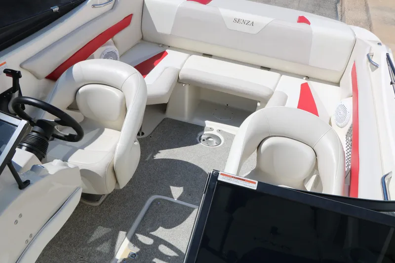 Slide: The Image of Larson 206 Senza 2006 - 19