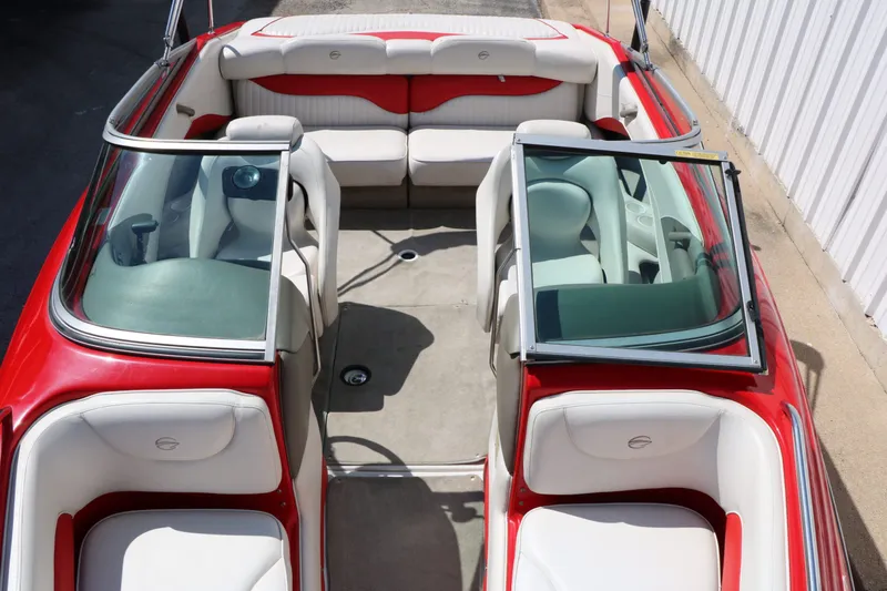 Slide: The Image of Crownline Boats 202 BR 2004 - 21