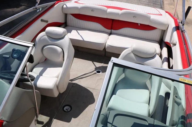 Slide: The Image of Crownline Boats 202 BR 2004 - 24