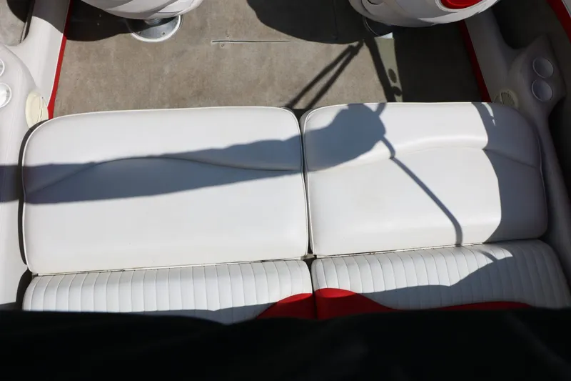 Slide: The Image of Crownline Boats 202 BR 2004 - 36